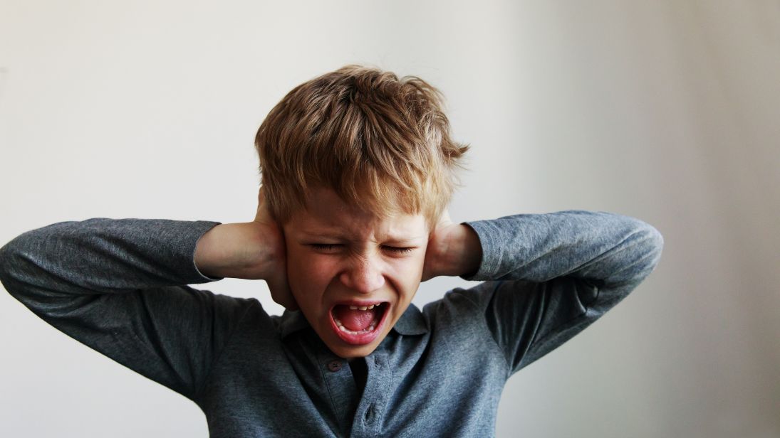 Wut kann Kinder regelrecht überrollen. Hinter einem Wutausbruch steckt oft mehr als bloßer Trotz. © nadezhda1906/Adobe Stock